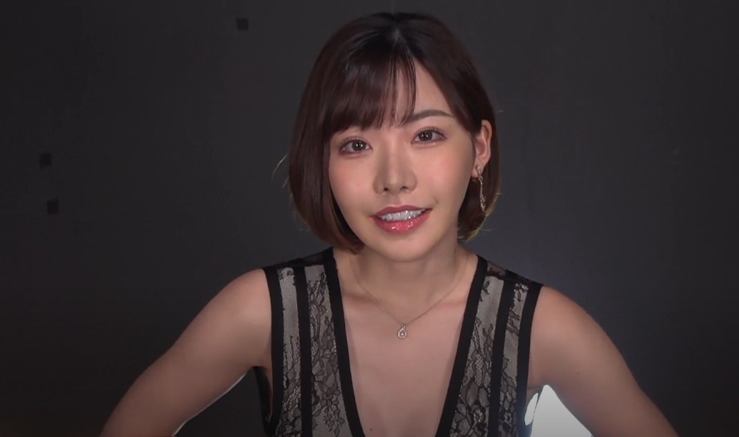 Bạn trai khám phá thân thể Emi Fukada đầy mãnh liệt