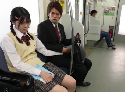 Phim Những kẻ biến thái quấy rối nữ sinh trong đêm tiệc bí mật