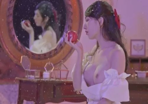 Phim Video sex nóng bỏng của nàng công chúa ngủ trong rừng